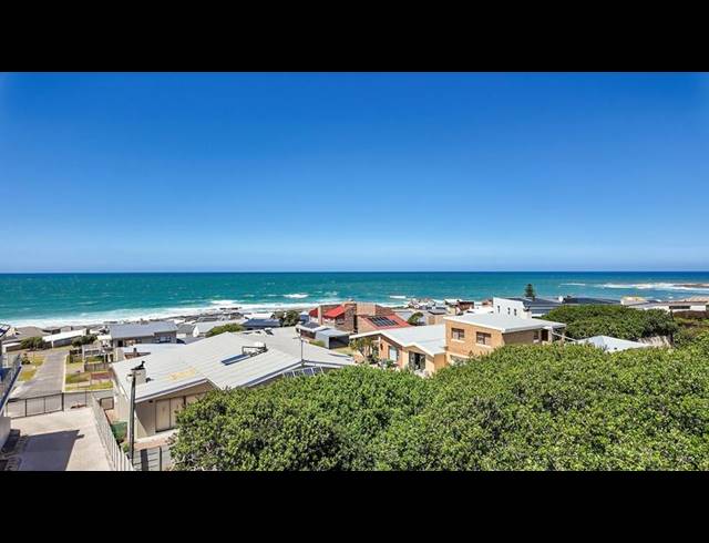 5 BEDROOM HOUSE FOR SALE IN JONGENSFONTEIN